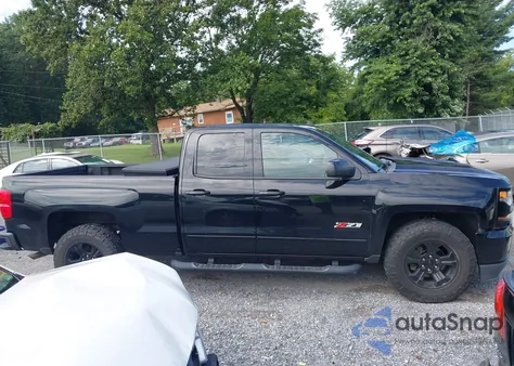 2017 Chevrolet Silverado 1500 2Lt z USA, uszkodzony, nr VIN 1GCVKREC1HZ368573